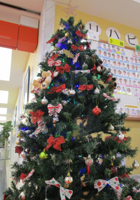リハビリテーション室のクリスマスツリー