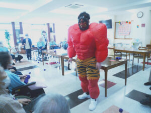 7階病棟で節分の豆まきを行いました