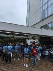 お神輿がやってきました！！